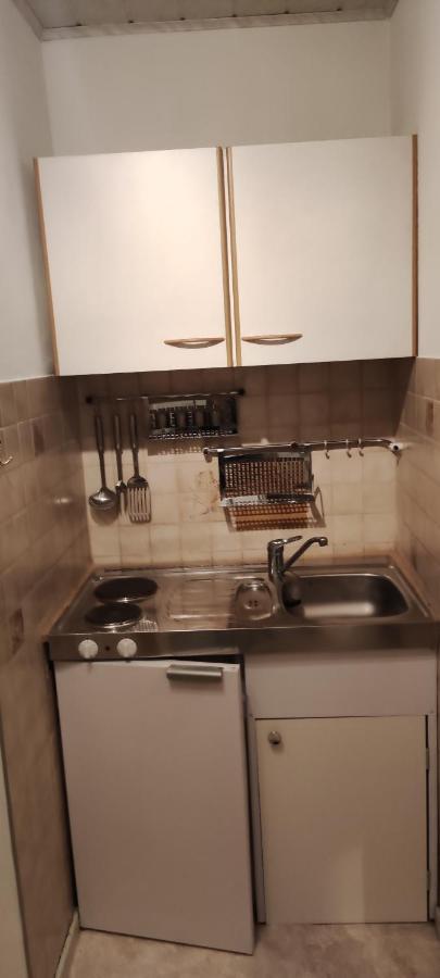 2-Room Appartment Near Westbahnhof ウィーン エクステリア 写真